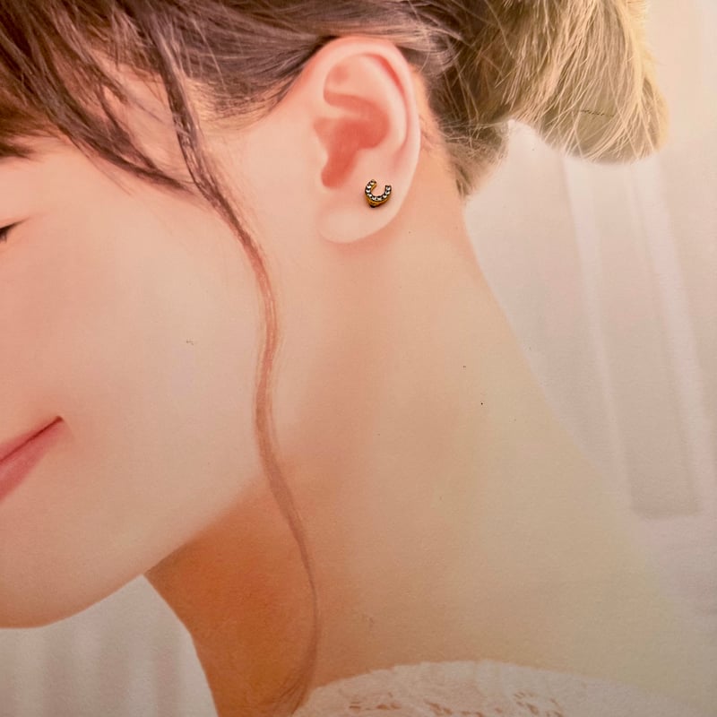 馬蹄（ホースシュー）ピアス｜日々のきらめき | ジュエリー春日