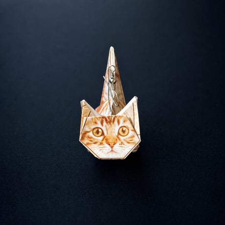 試作｜SNSで見かけた猫の折り紙、ピアスにしてみました