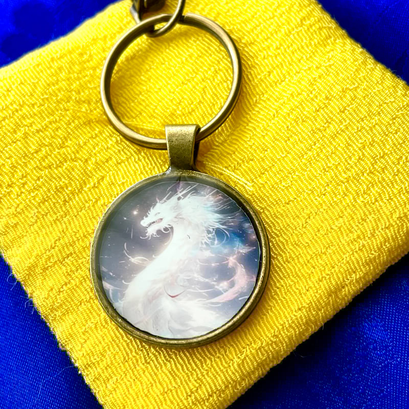 縁起物】白龍さまのお守りキーホルダー/ 龍神様 | ジュエリー春日
