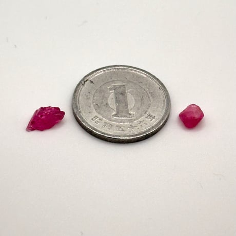 【8月誕生石】スピネル 原石未研磨セット