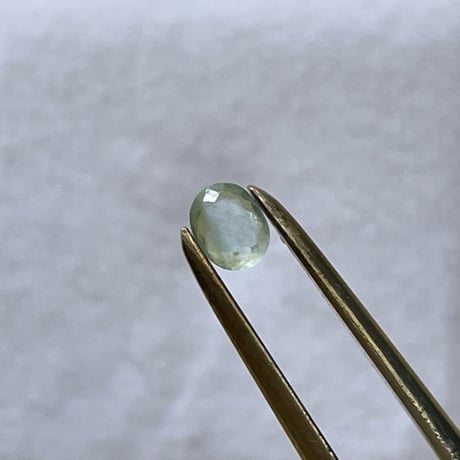 パライバトルマリン 天然石ルース 0.20ct /4.6mm×3.6mm