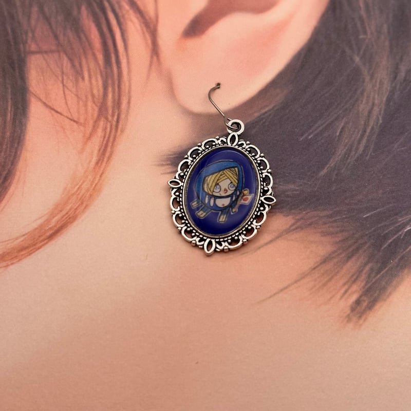 保守派の推し活に｜現代画家ザビちゃんコラボ《日本国旗 青ダルマ