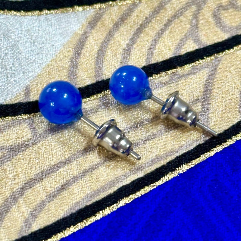 選べるアゲートピアス｜ブルー or レッドの天然石一粒ピアス