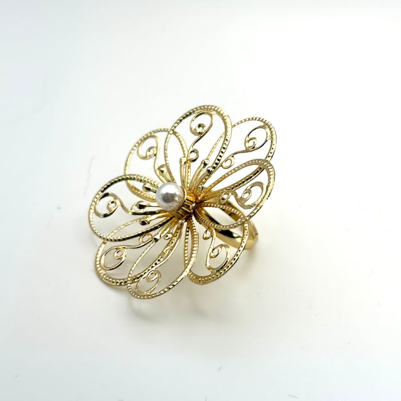 透かし細工の花模様フラワーリング｜フリーサイズ | ジュエリー春日
