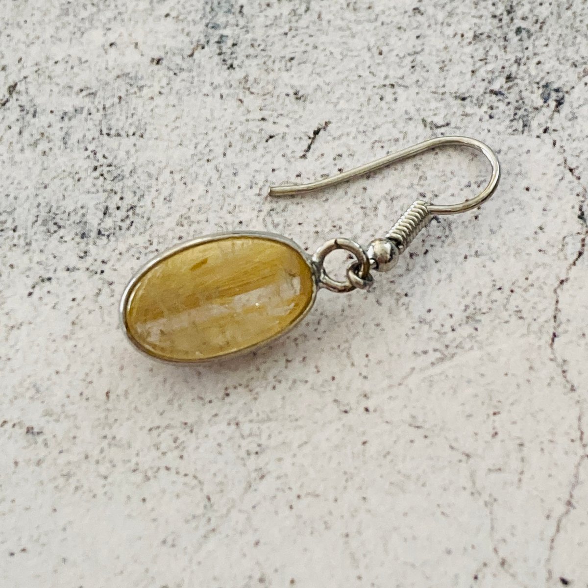 金運UP】ルチルクォーツのピアス/片耳用 男女兼用 | ジュエリー春日