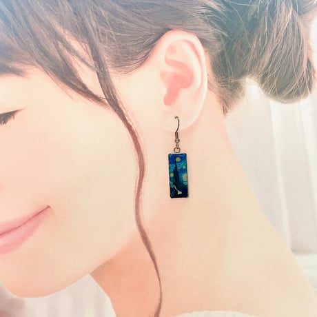 【受注生産 再販3】ゴッホ《星月夜》フックピアス/世界の名画アクセサリー