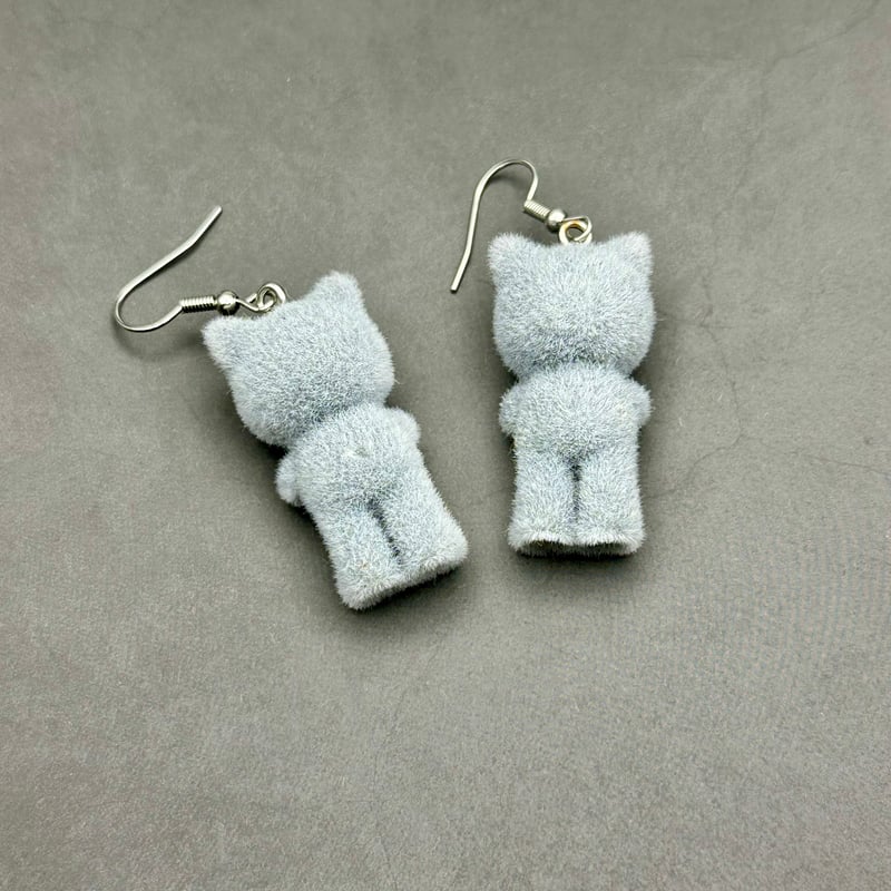 3Dレジン子猫ピアス｜ぬいぐるみみたいなふわふわ猫アクセ
