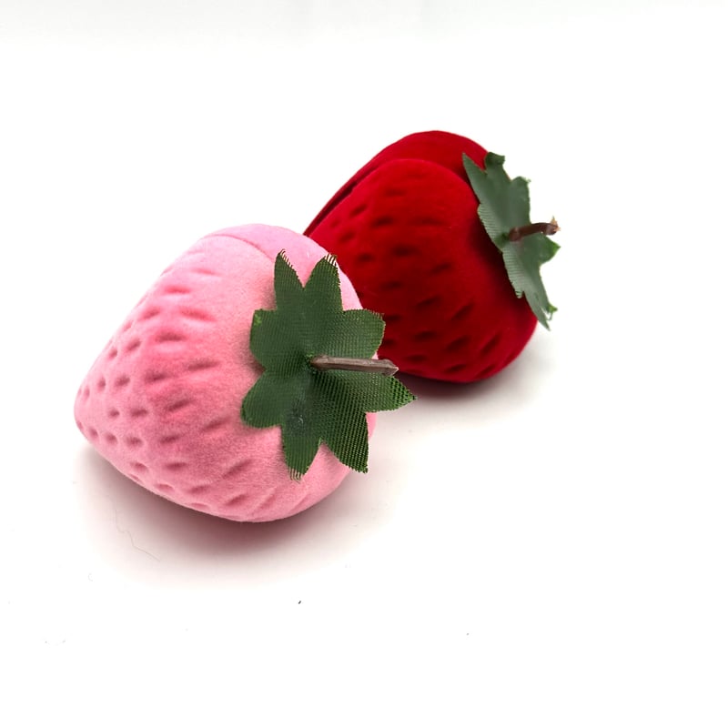 いちご型リングボックス｜ミニジュエリー収納ケース | ジュエリー春日