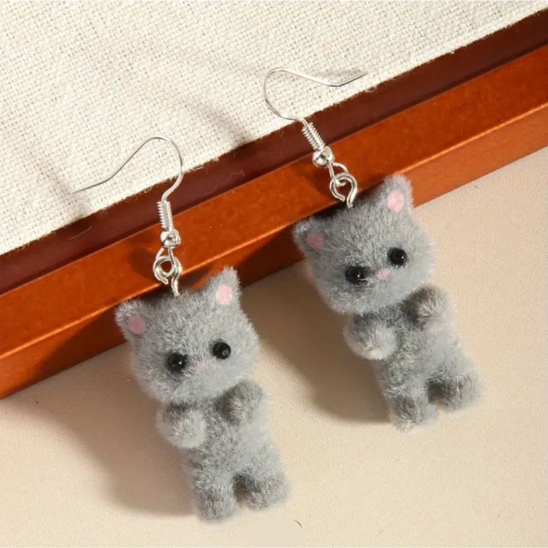 3Dレジン子猫ピアス｜ぬいぐるみみたいなふわふわ猫アクセ