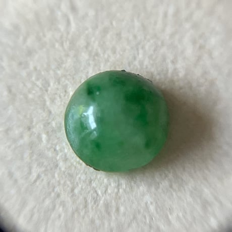 【メレサイズ】ヒスイ3石セット 天然石ルース ラウンド 約3.5mm カボション
