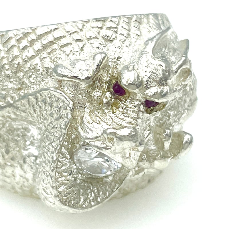 最高の運気 ルビー龍の指輪｜ミニ左布団プレゼント | ジュエリー春日