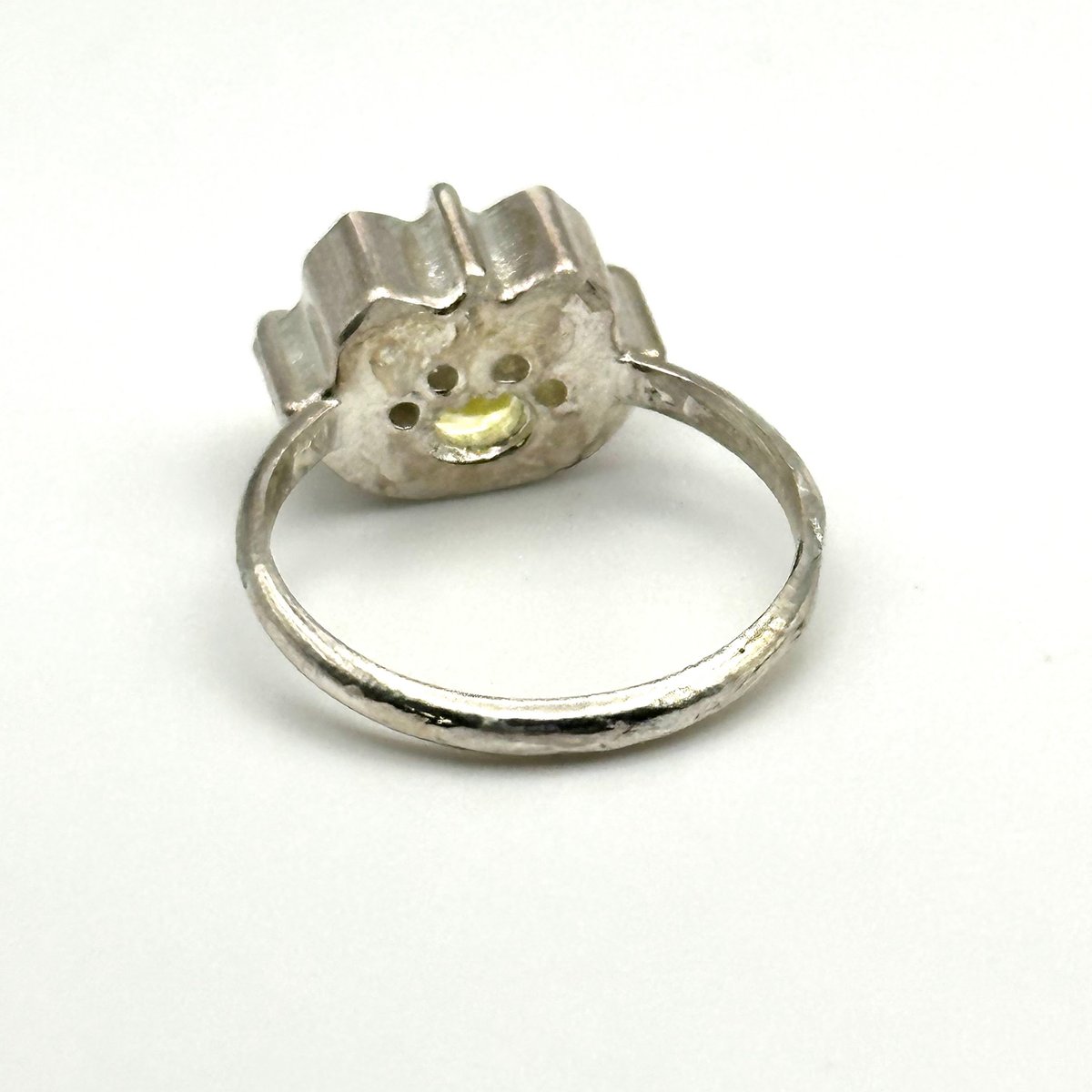展示品】ねこの匠枠リング|猫カットレモンクォーツ2.79ct 展示品】ねこの匠枠リング|猫カットレモンクォーツ2.79ct