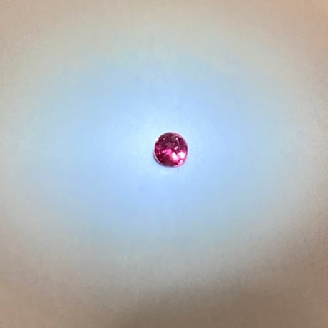 レッドスピネル 0.03ct