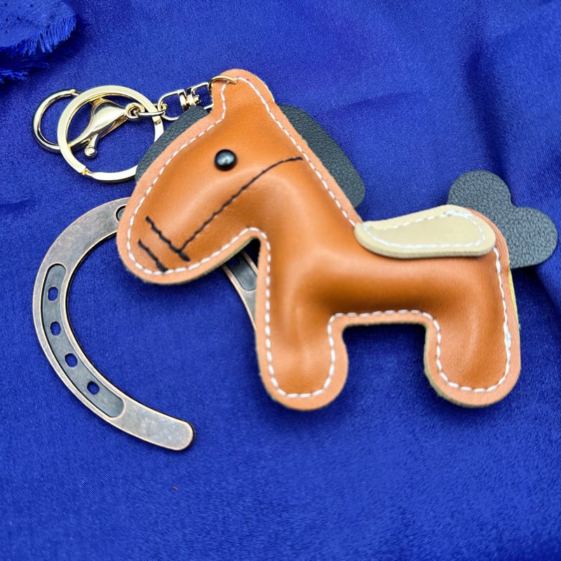 馬キーホルダー 楽天市場】【送料無料】ラインストーン 馬 キーホルダー FKY5