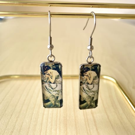 【受注生産】ミュシャのピアス「夜の安らぎ」/シンプルピアス
