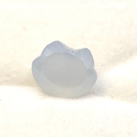 猫カット天然石ブルーカルセドニー｜3.06ct