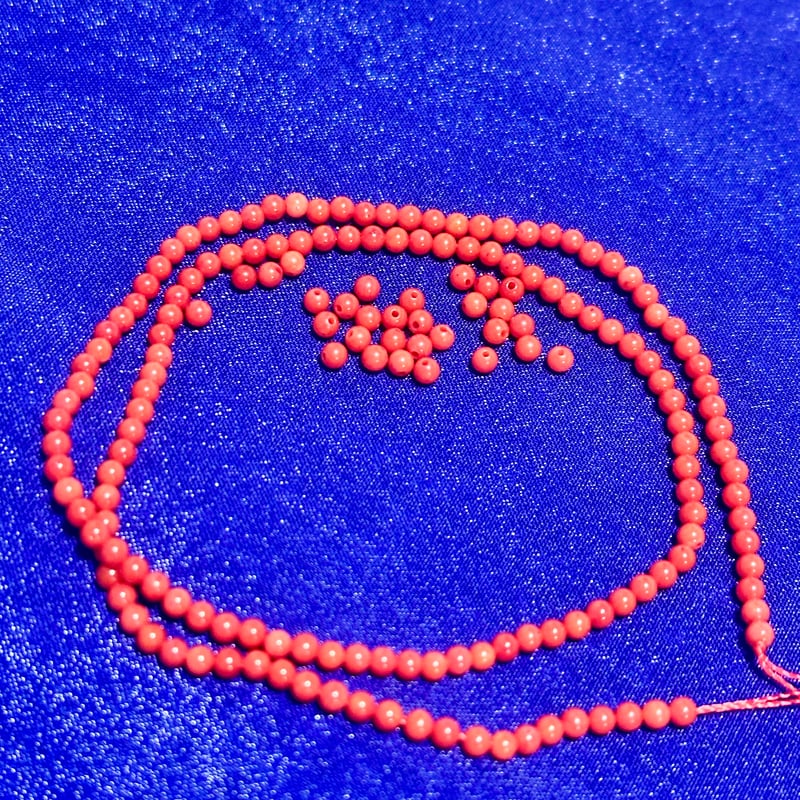 Z-602 赤珊瑚　サンゴ　ビーズ　一連　ハンドメイド 赤珊瑚 ビーズ 一連 2mm｜天然コーラル・ハンドメイド素材