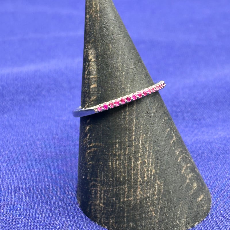 9月誕生石 ピンクサファイアリング｜ハーフエタニティ×シルバー925