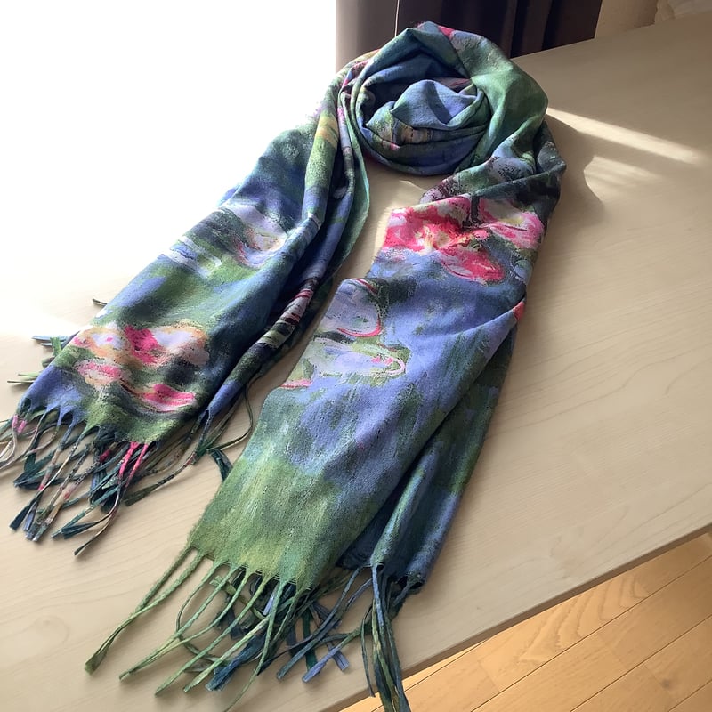 モネの両面柄ストール カシミヤ風マフラー/《睡蓮》《日傘をさす女性