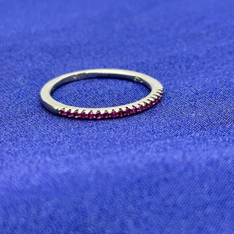 9月誕生石 ピンクサファイアリング｜ハーフエタニティ×シルバー925