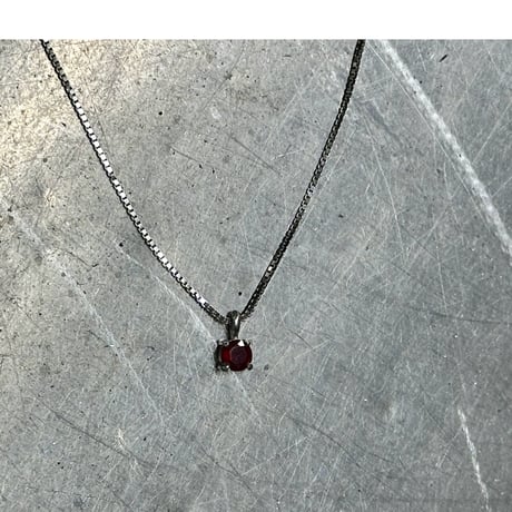 【お客様オーダー品】ルビーの一粒ネックレス