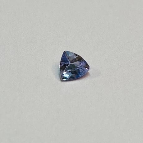 ゾイサイト 0.42ct /トリリアンカット