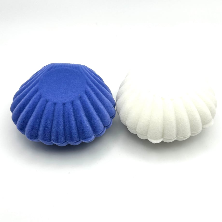 6742fa9630aa3d0f6eeb144b