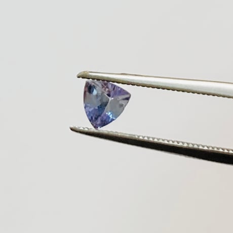 ゾイサイト 0.42ct /トリリアンカット