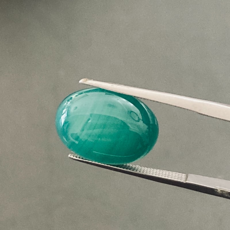 天然鑑賞石✯グリーンメノウ（緑瑪瑙）鑑賞用　約1.6kg 楽天市場】【ポイント5倍実施中！】天然石 緑めのう 64Fカット 約3mm