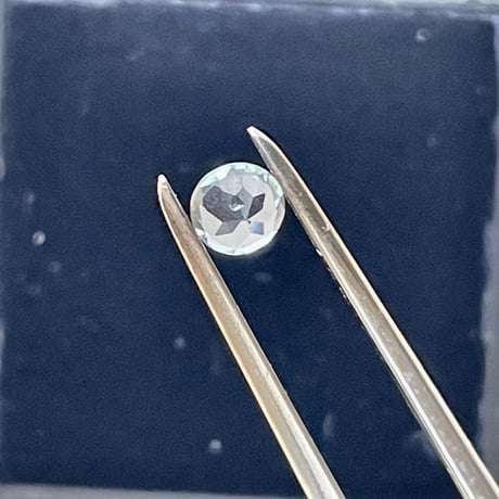 ゾイサイト 天然石ルース 0.46ct /5mm×5mm