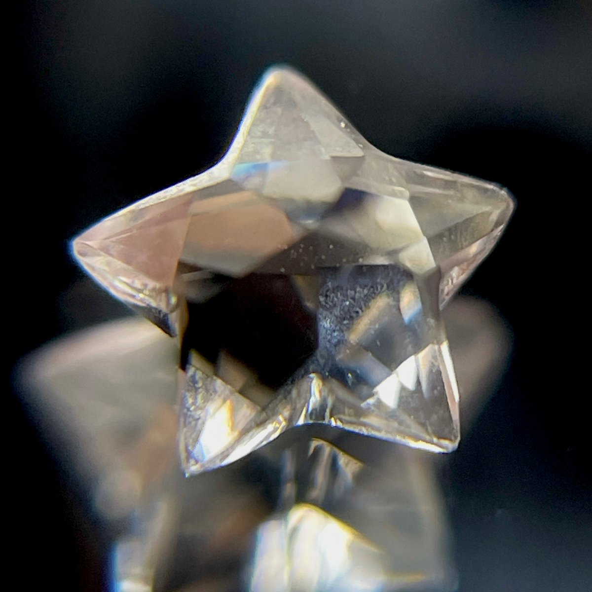 クリスタル 水晶 星型 神聖幾何学型オブジェ 約8cm✖️8cm クリスタル 水晶 星型 神聖幾何学型オブジェ 約8cm✖️8cm