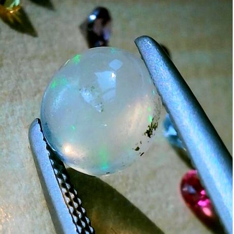 ホワイトオパール 天然石ルース 0.33ct