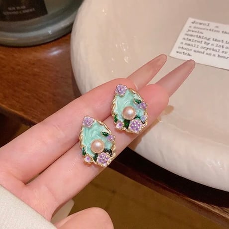 モネの庭風 フラワーガーデンピアス