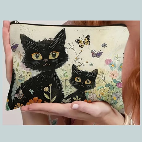 黒猫親子のアートポーチ｜蝶と花が舞う癒しの両面デザイン