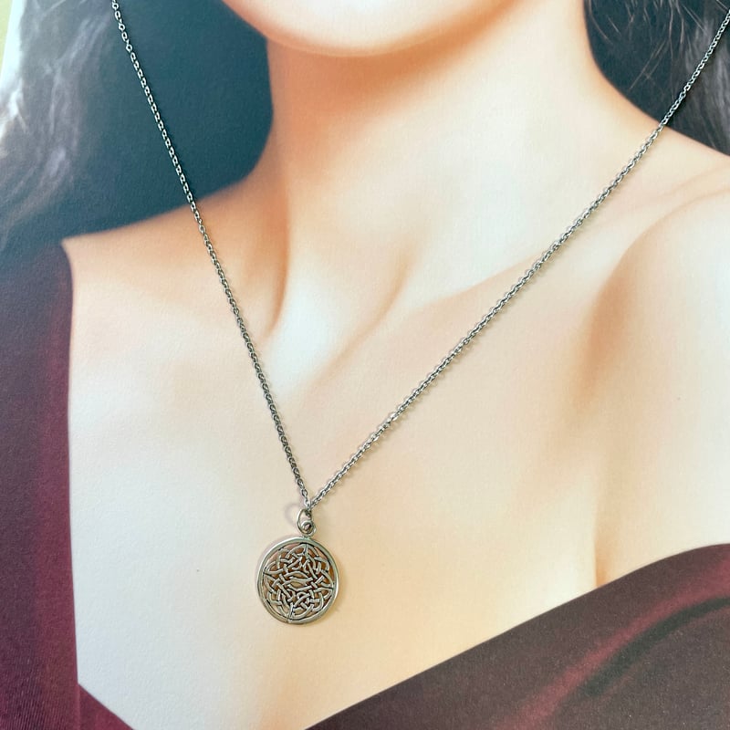 ケルトノットのペンダント ネックレス / シルバー925 | ジュエリー春日