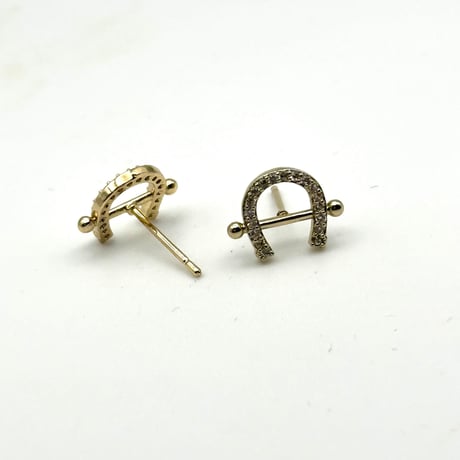 馬蹄（ホースシュー）ピアス｜ゴールド