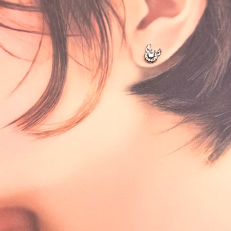 鹿ピアス｜煌めく瞳と角のジュエリー ― 奈良の神秘を、耳元に宿して