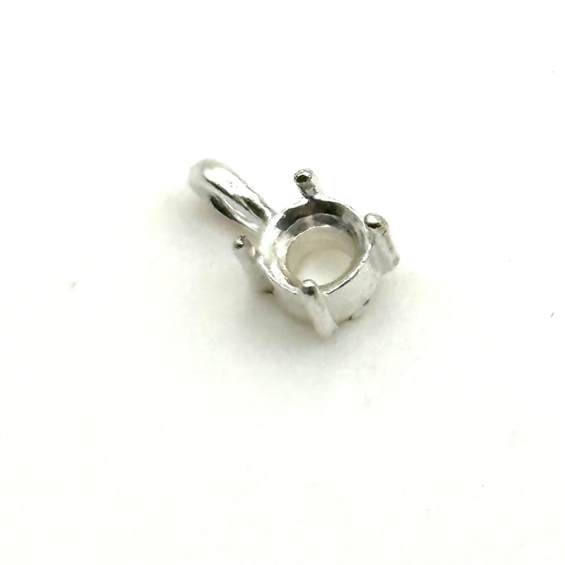 18k 宝石ペンダントトップ 枠のみ img56179734.jpg