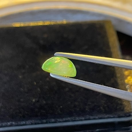 オパール ルース 0.95ct