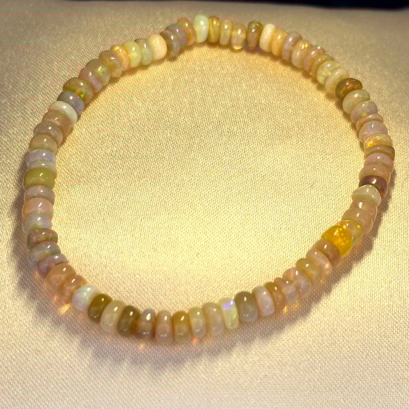 【遊色抜群】プレシャスオパール20粒ブレスレット プレシャスオパールブレスレット 〜遊色効果〜 | ジュエリー春日