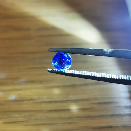 【神秘の藍色】カイヤナイト0.32ct