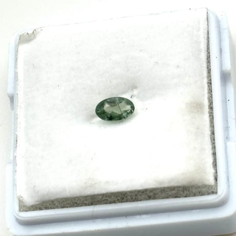 グリーンアパタイト 天然石ルース オーバル5×3mm 0.25ct