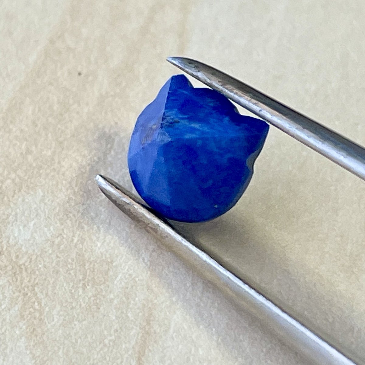 宝石ルース 『限定品！ネコちゃんリング』天然ブラックスピネル サイズ