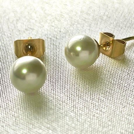 一粒パールピアス 6mm｜淡水真珠が輝く上品アクセサリー