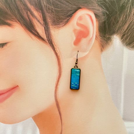 モネ「睡蓮」/アンティーク調ピアス