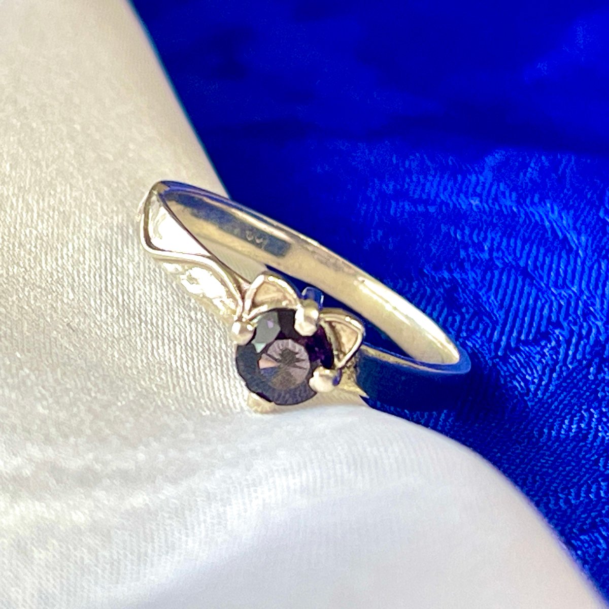 宝石ルース 『限定品！ネコちゃんリング』天然ガーネット　サイズ#11 ねこ守りシリーズ】猫ちゃんリング/ガーネット | ジュエリー春日