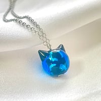 【超希少】ホタルガラス 猫玉(小)のチェーンネックレス｜ユニセックス