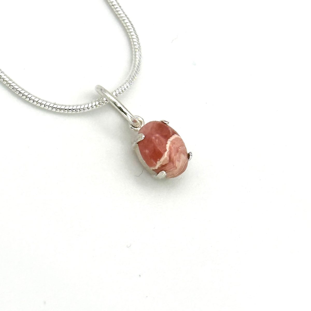 ★特選一連★バラ色の人生♢パワーストーンの女王【インカローズさざれ連】❤️ ☆特選一連☆バラ色の人生♢パワーストーンの女王【インカローズ