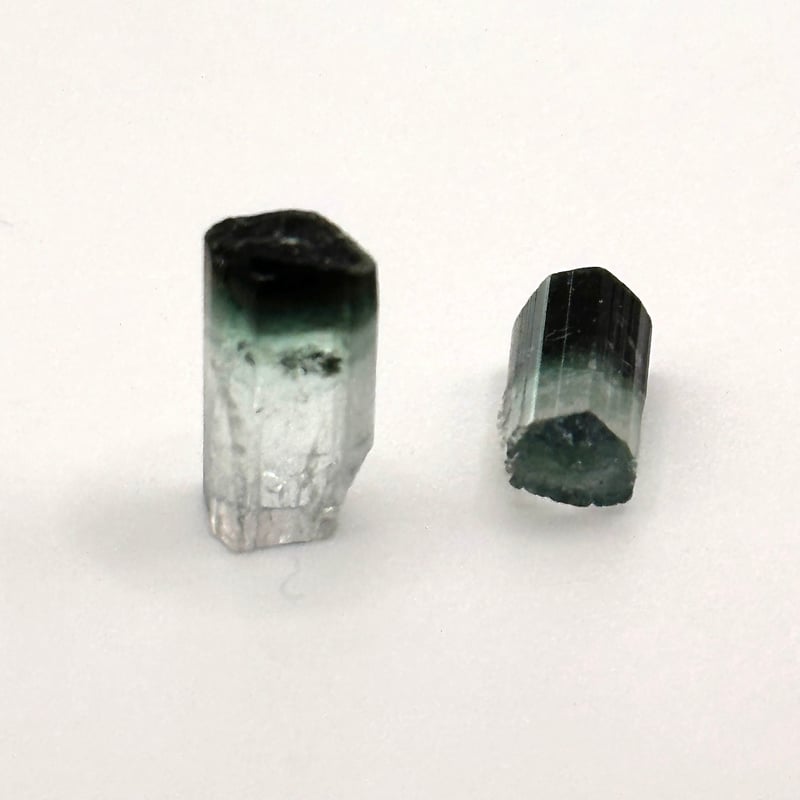 セット販売】グリーントルマリン柱状結晶＋トルマリン原石ピアス