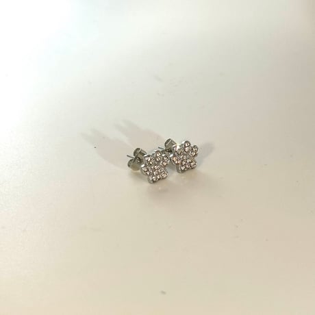 肉球ピアス｜キュービックジルコニア